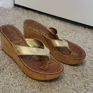 Sam Edelman Romy sandals, thong, wedge gold
